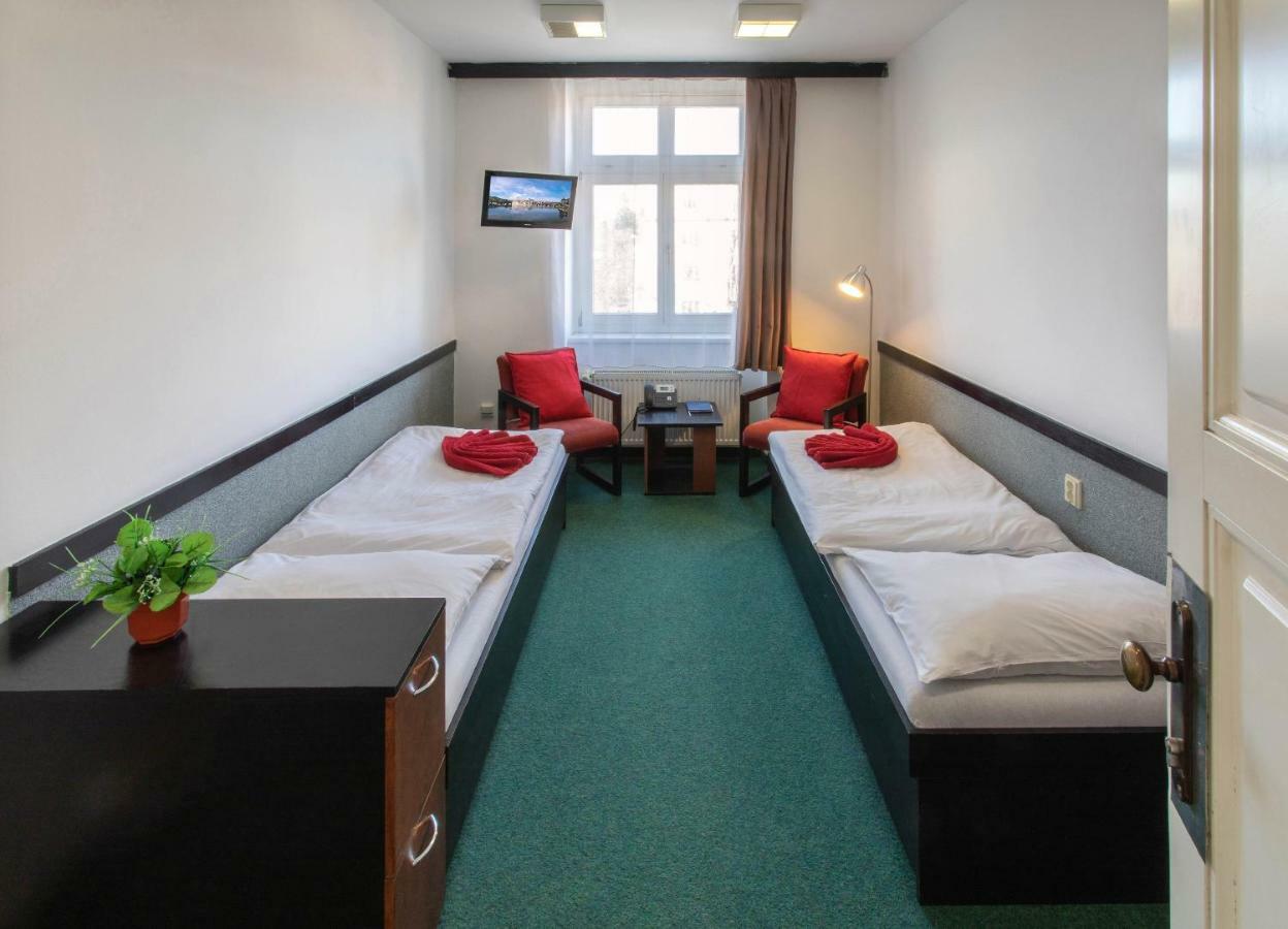Masarykova Kolej Hotel Prague Exterior photo